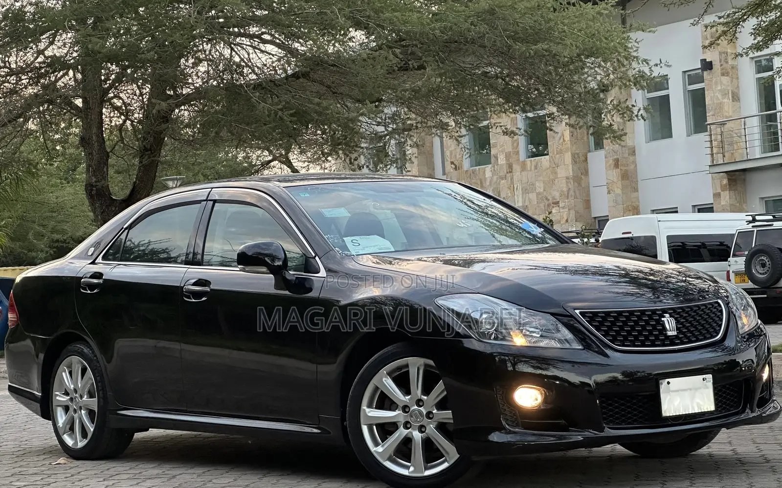 Toyota Crown 2009 Matt Black