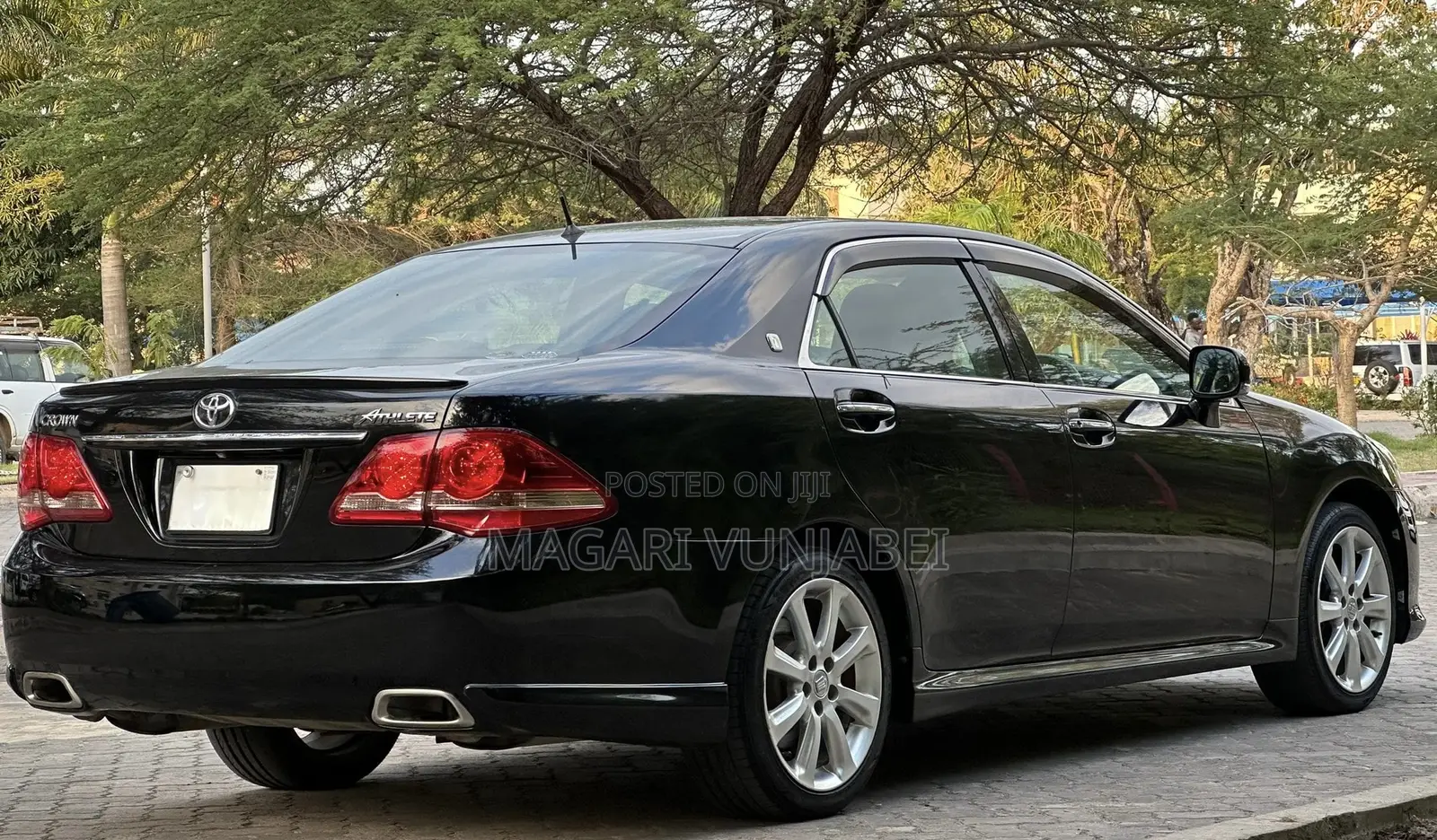 Toyota Crown 2009 Matt Black