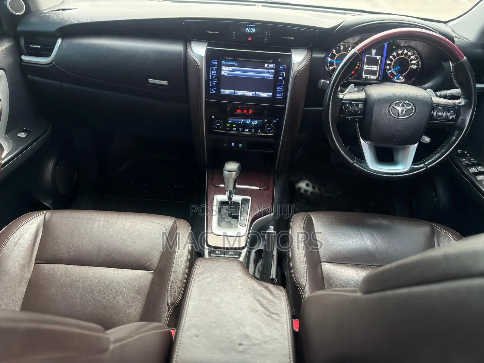 Toyota Fortuner 2.8 D AWD 2018 White