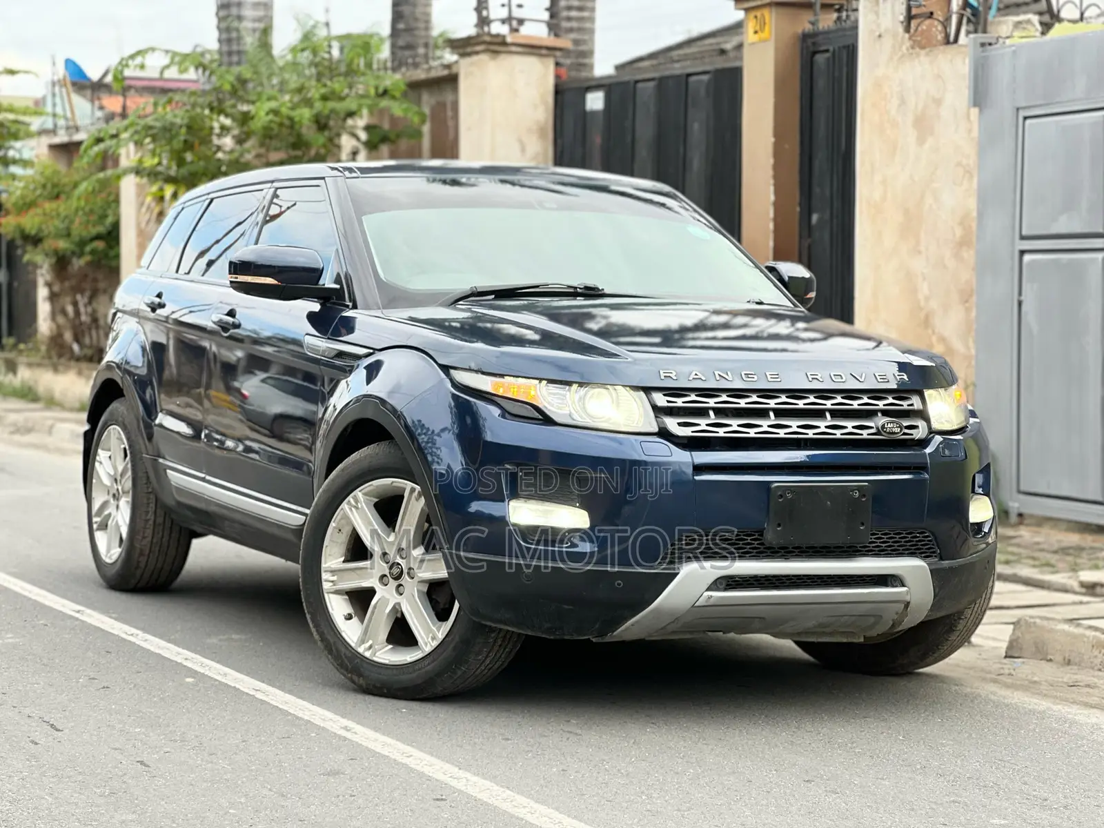 Land Rover Range Rover Evoque 2012 Blue