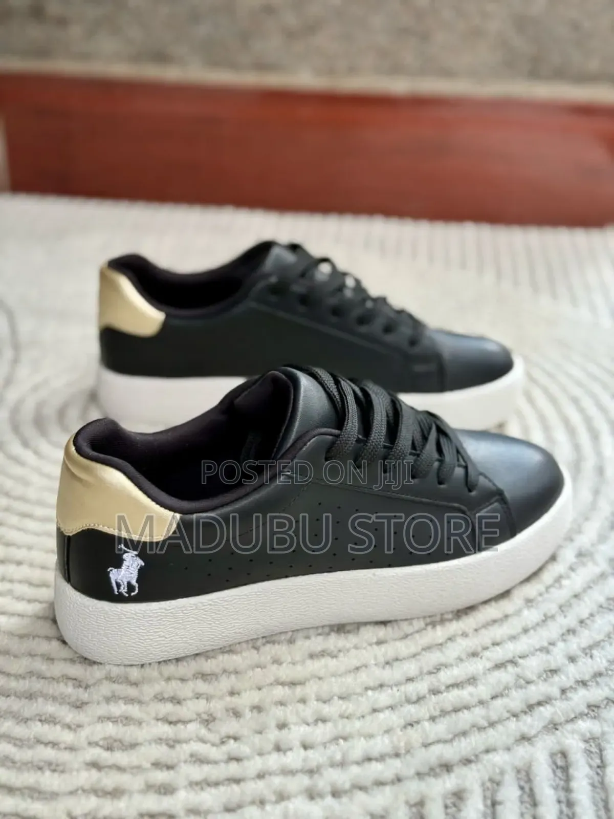 Polo Men Sneakrs
