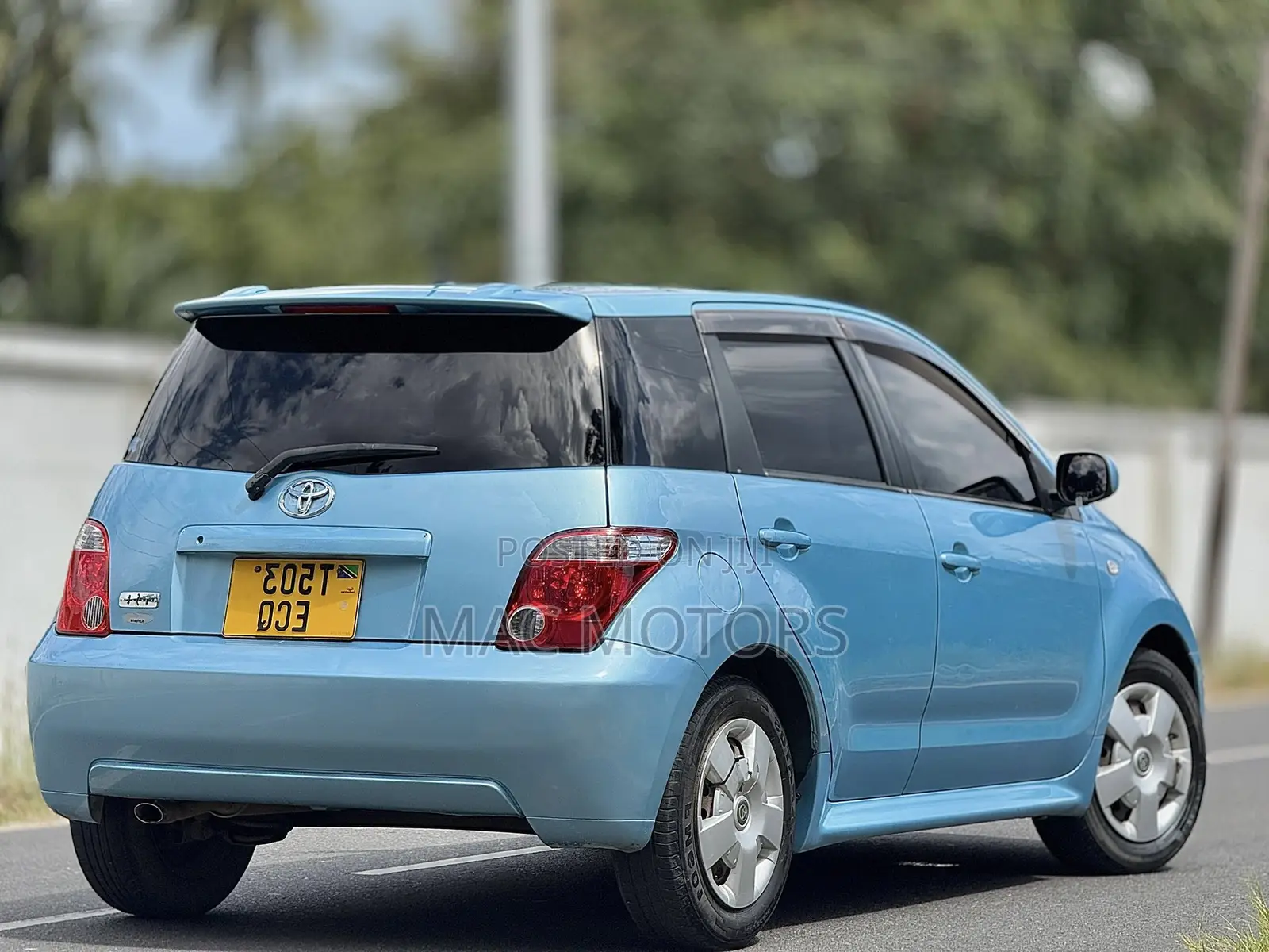Toyota IST 2006 Blue