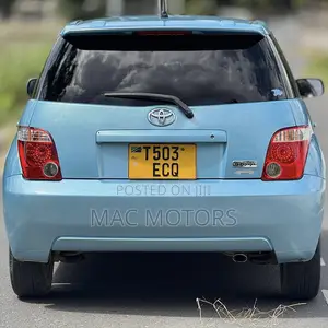 Toyota IST 2006 Blue