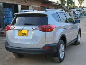Toyota RAV4 2013 Silver