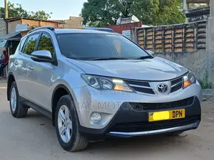 Toyota RAV4 2013 Silver