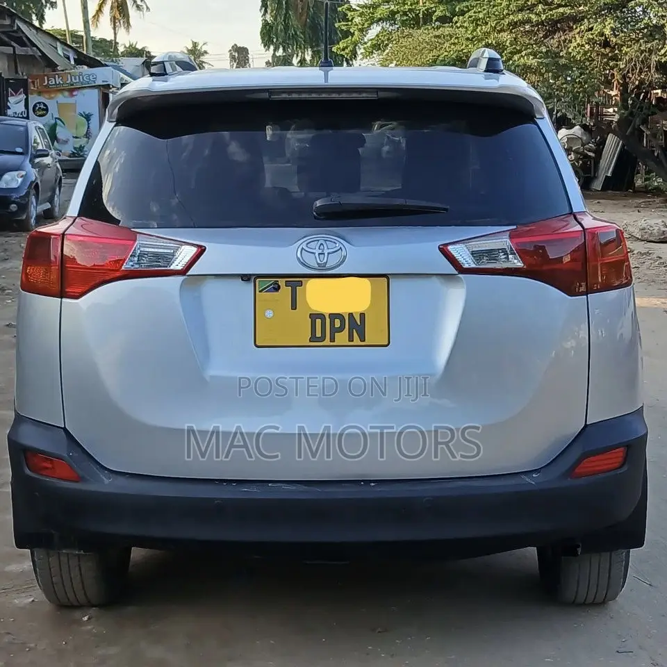 Toyota RAV4 2013 Silver