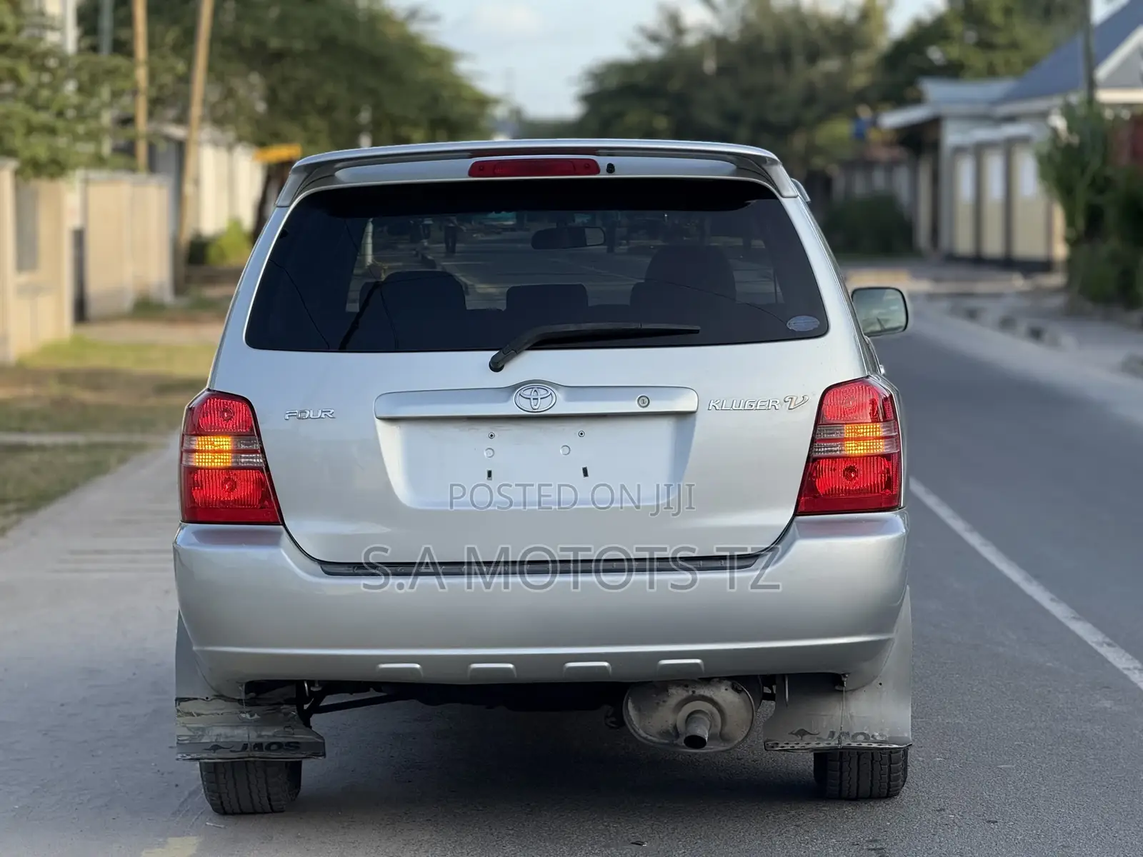 Toyota Kluger 2003 Silver