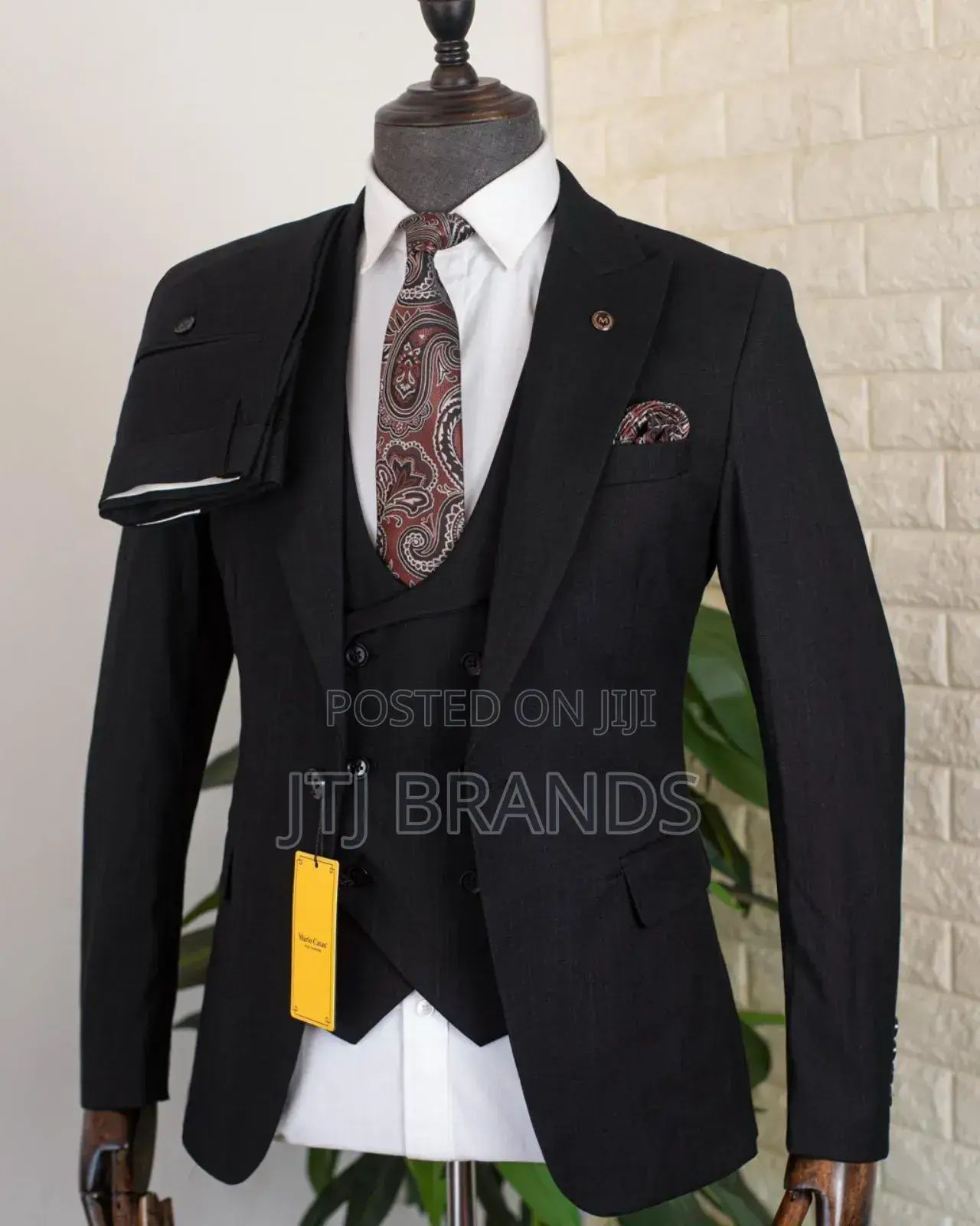 Joyful New Brando Suit