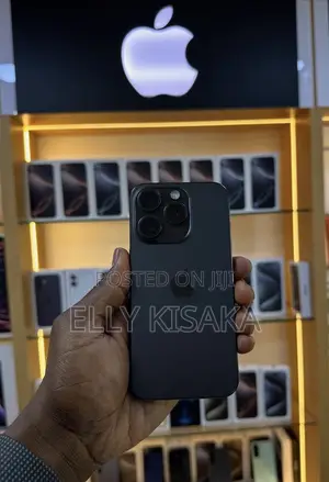 New Apple iPhone 15 Pro 256 GB Black