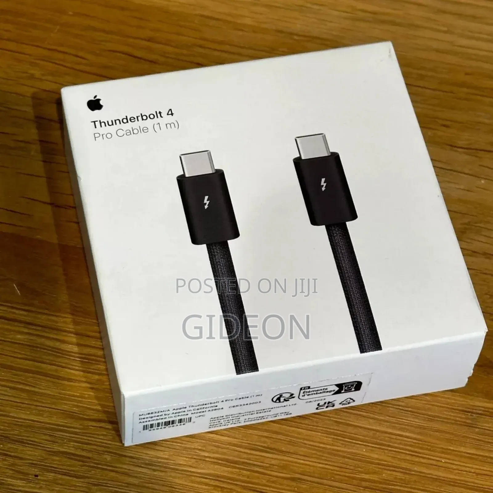 Apple Thunderbolt 4 Pro Cable (1m)