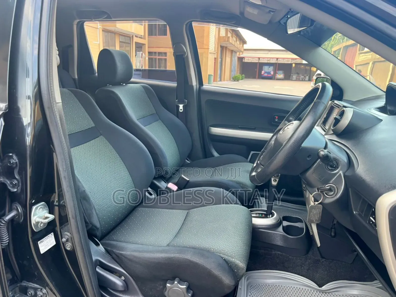 Toyota IST 2006 Black