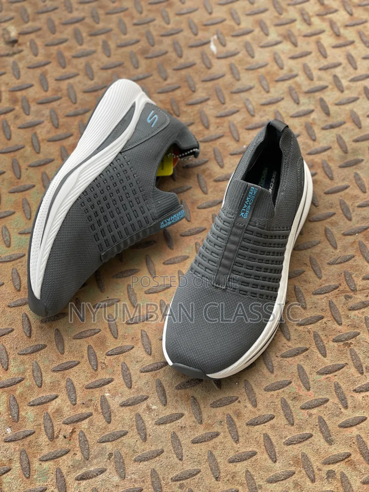 Sketchers Shoes