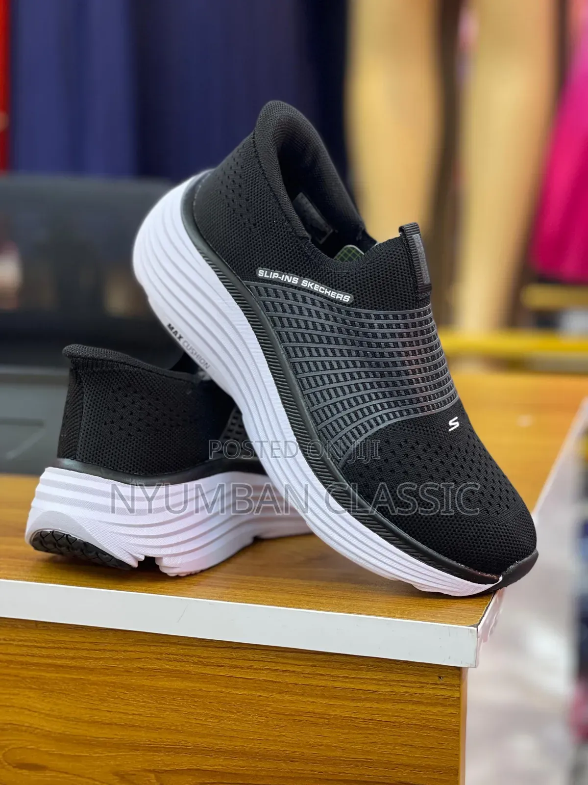 Sketchers Shoes