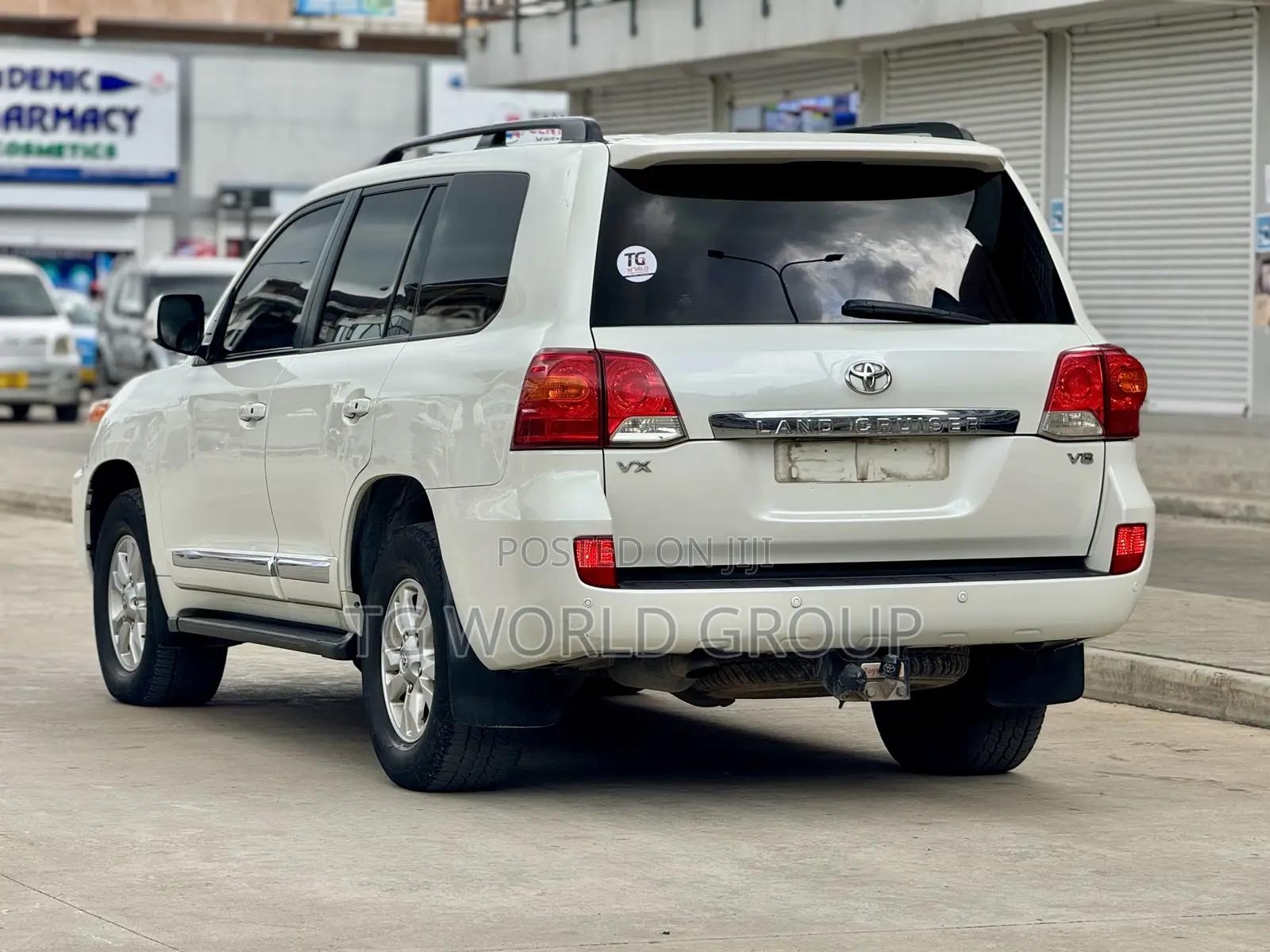 Toyota Land Cruiser 4.5 V8 GL 2012 White