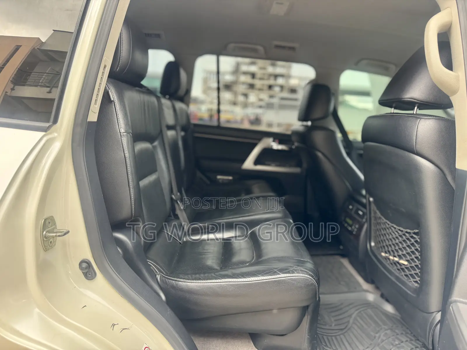 Toyota Land Cruiser 4.5 V8 GL 2012 White