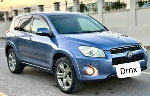 Photo - Toyota RAV4 2008 Blue