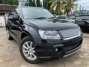 Photo - Suzuki Escudo 2007 Black