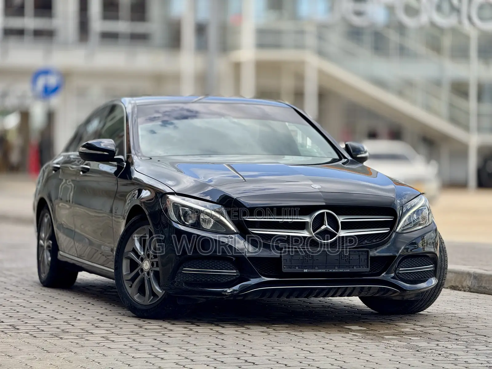 Mercedes-Benz C-Class C 180 (S205) 2015 Black