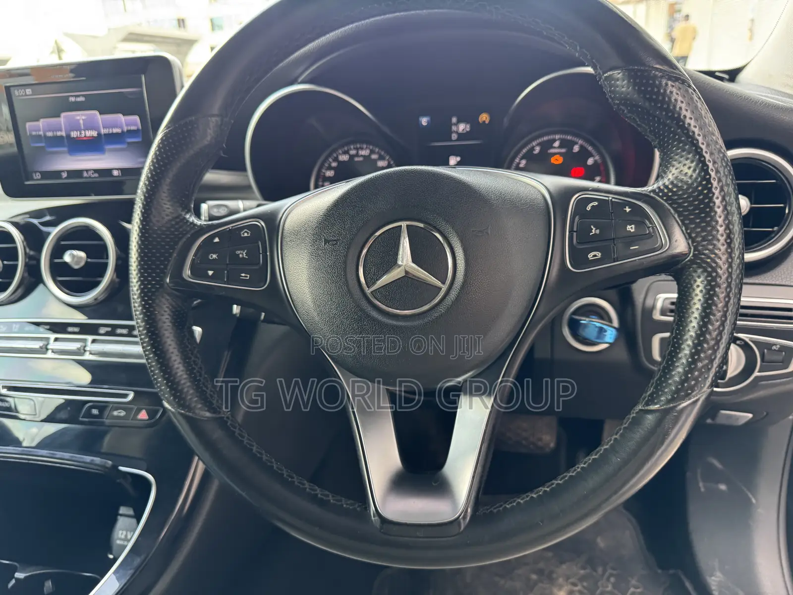 Mercedes-Benz C-Class C 180 (S205) 2015 Black