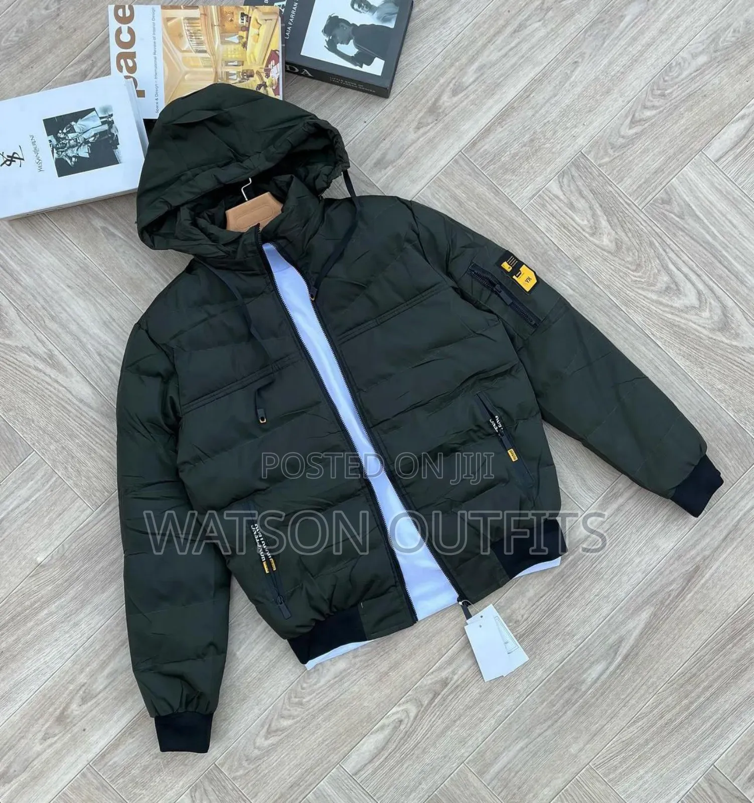 Beautiful Heavy Materials Waterproof Coats and Jackets