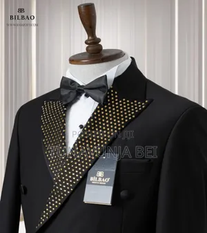 Malee Suit / Marco Millano