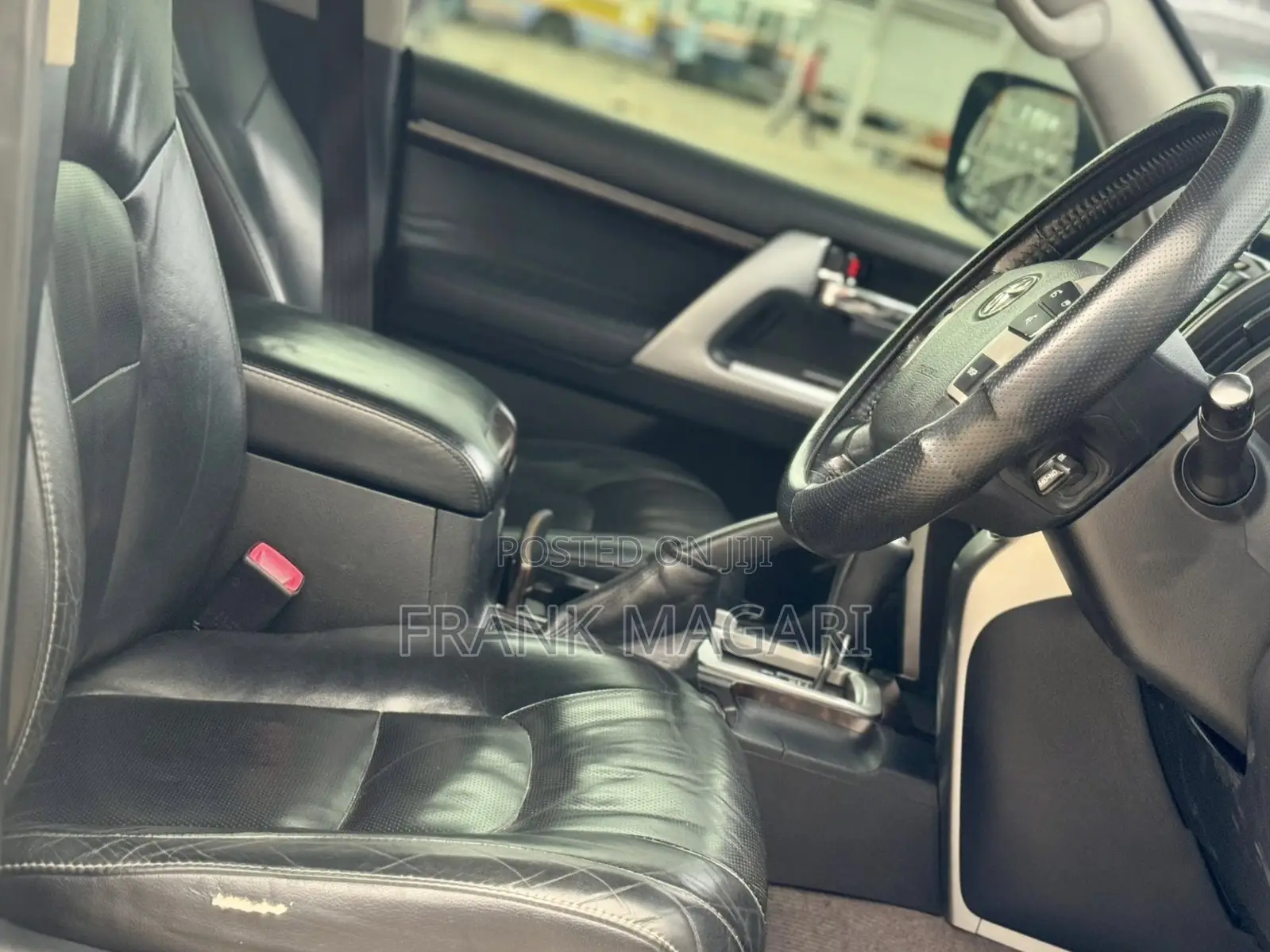 Toyota Land Cruiser 2012 White