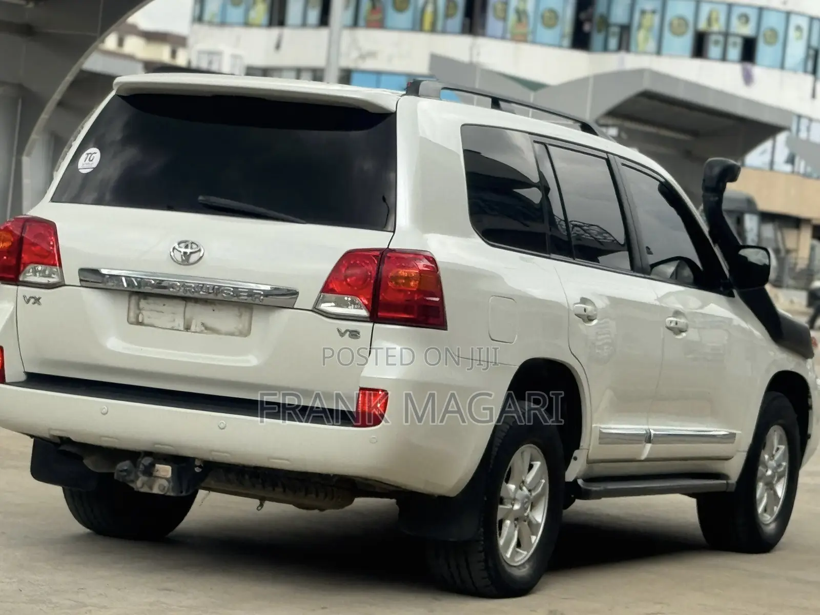 Toyota Land Cruiser 2012 White