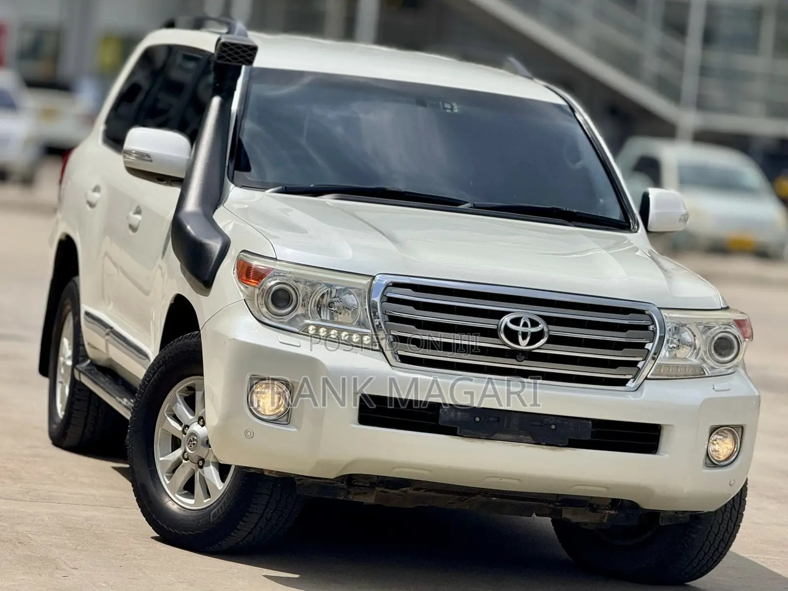 Toyota Land Cruiser 2012 White
