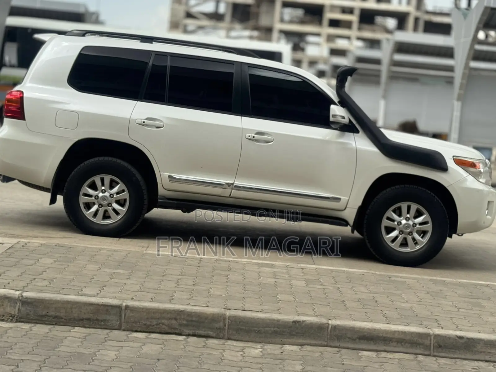Toyota Land Cruiser 2012 White