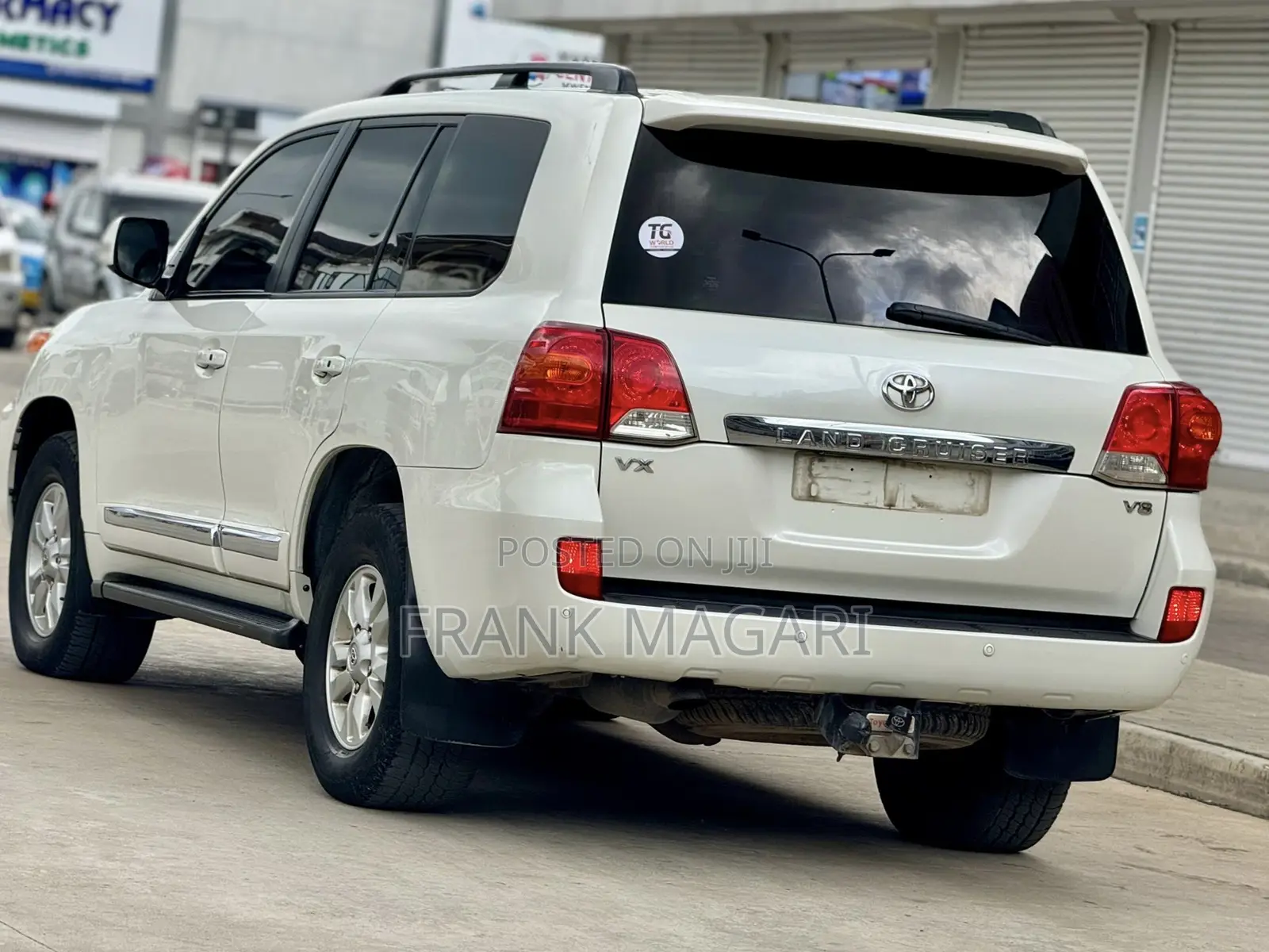 Toyota Land Cruiser 2012 White