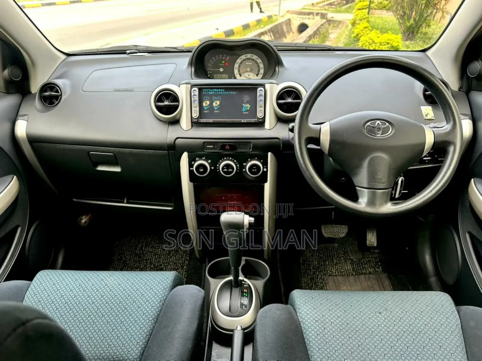 Toyota IST 2006 Red