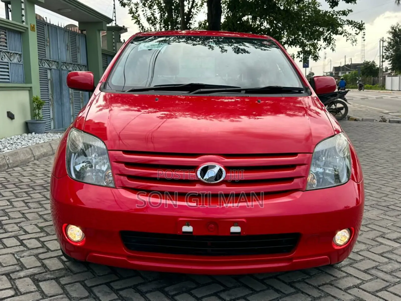 Toyota IST 2006 Red