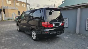 Toyota Alphard 2005 Black