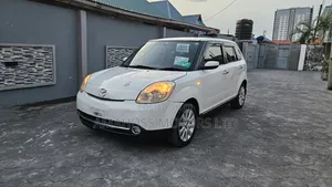 Mazda Verisa 2007 White