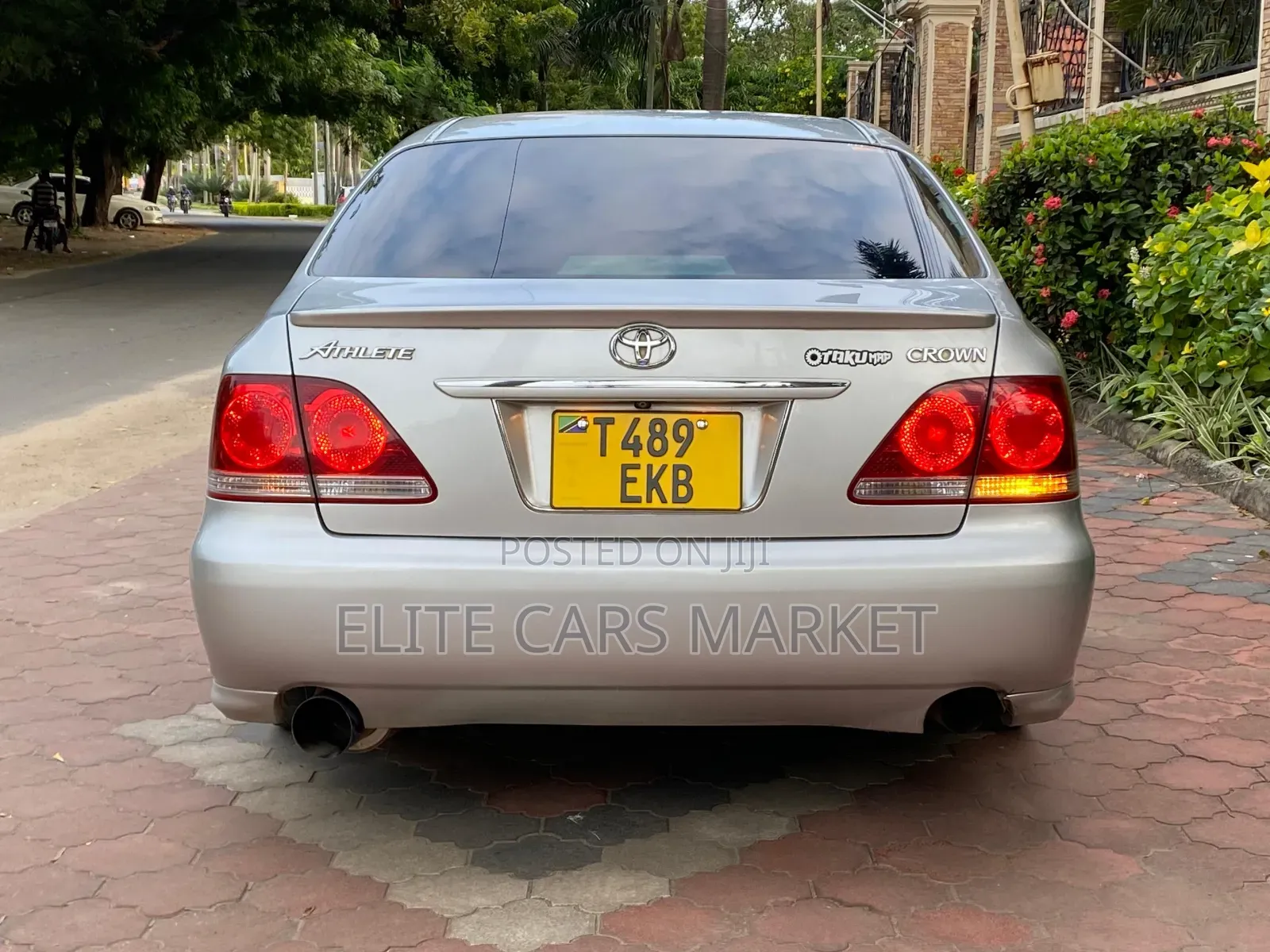 Toyota Crown 2006 Silver