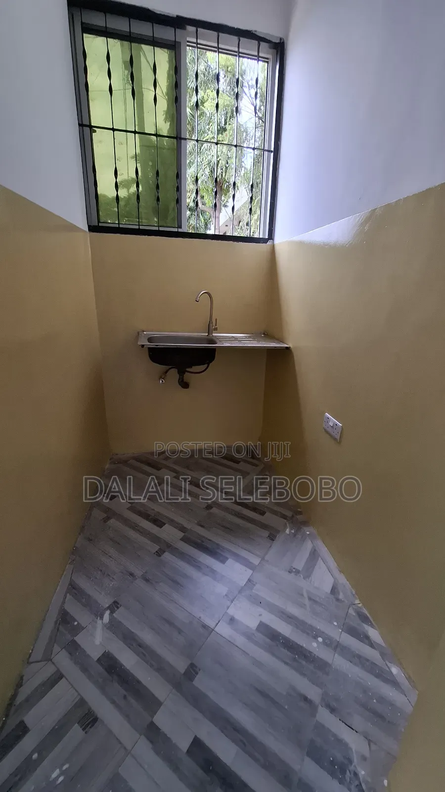 Studio Apartment in Mbez Beach Makonde for rent