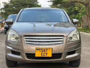 Photo - Nissan Dualis 2008 Gold