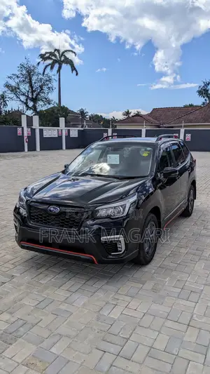 Subaru Forester Premium AWD 2019 Black