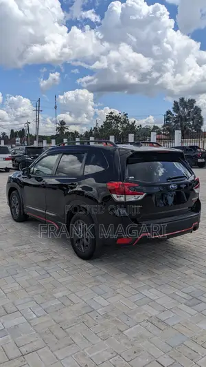 Subaru Forester Premium AWD 2019 Black