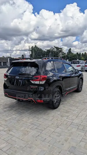 Subaru Forester Premium AWD 2019 Black