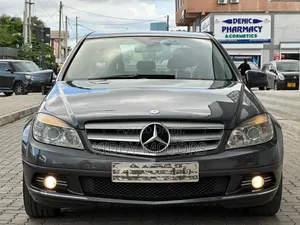Mercedes-Benz C-Class 2009 Gray