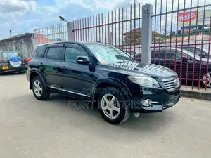 Photo - Toyota Vanguard 2010 Black