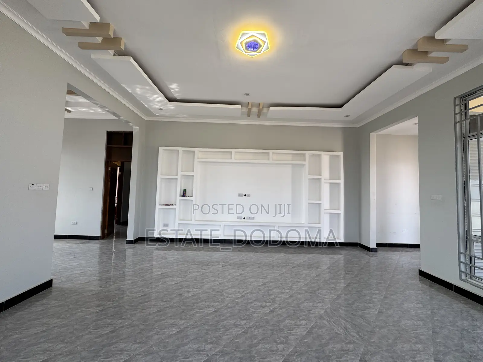 3bdrm House in Miganga East for sale
