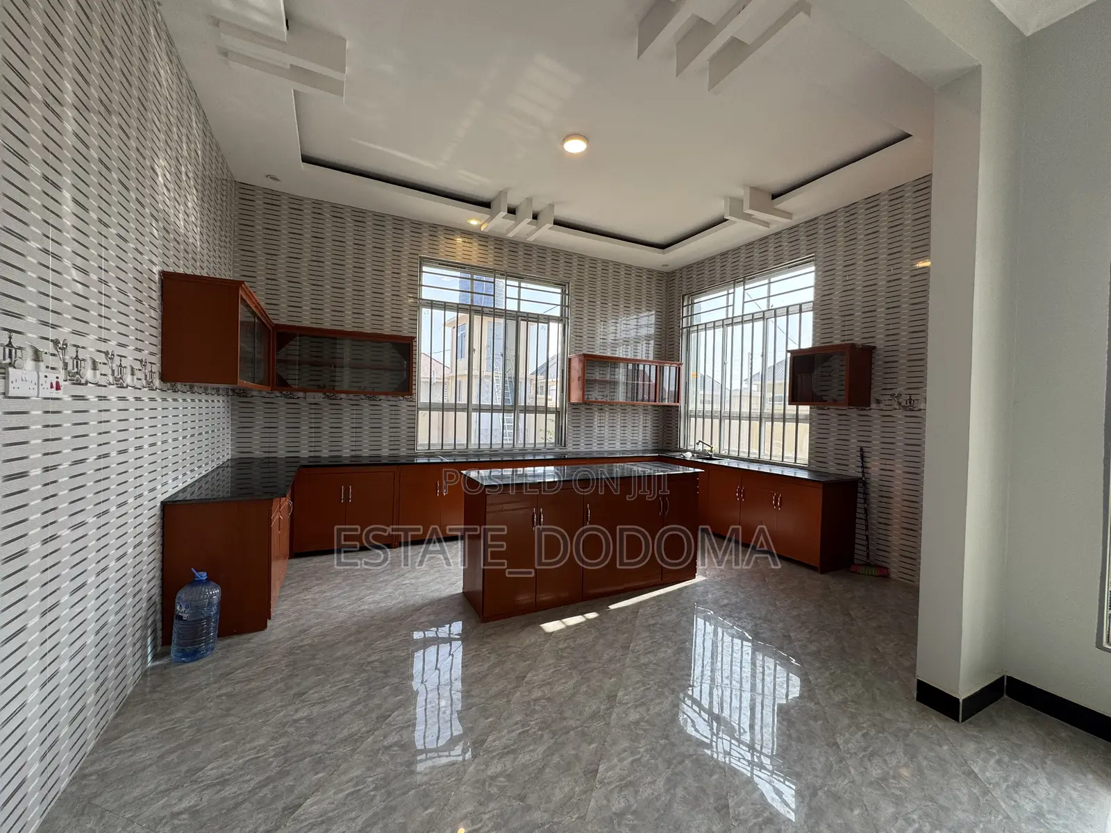3bdrm House in Miganga East for sale
