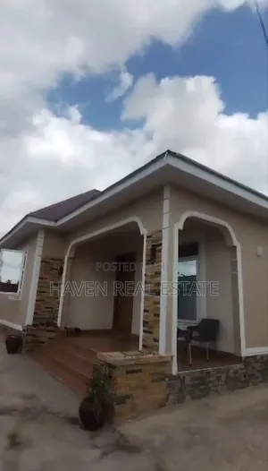 7bdrm House in Mikocheni for sale