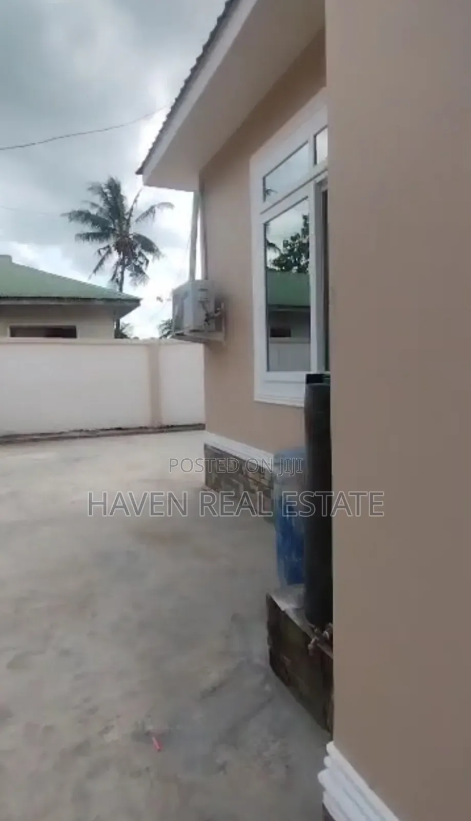 7bdrm House in Mikocheni for sale