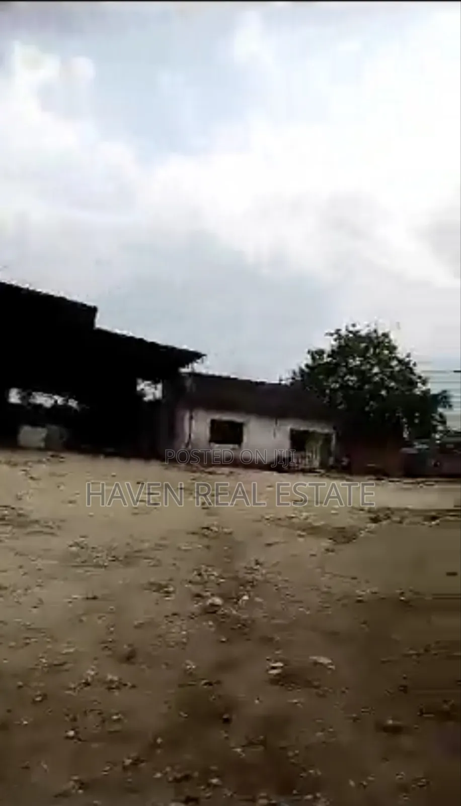 Yard Inauzwa Mbagala Sabasaba