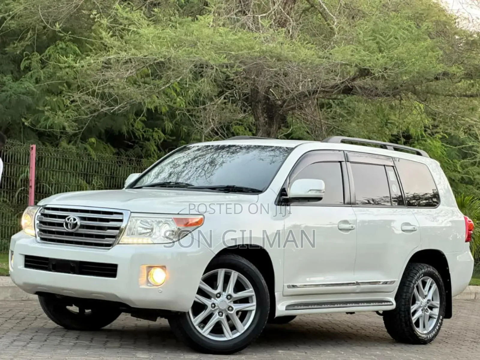 Toyota Land Cruiser 2014 Pearl