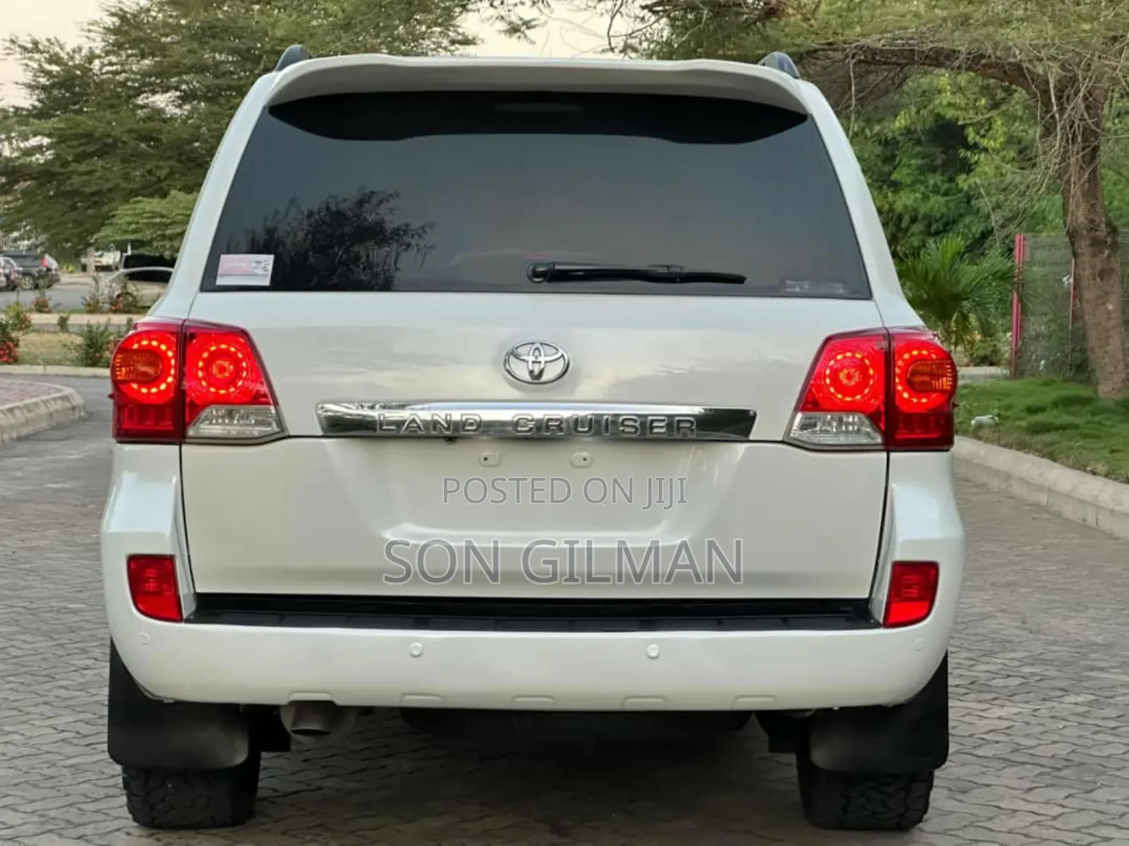 Toyota Land Cruiser 2014 Pearl