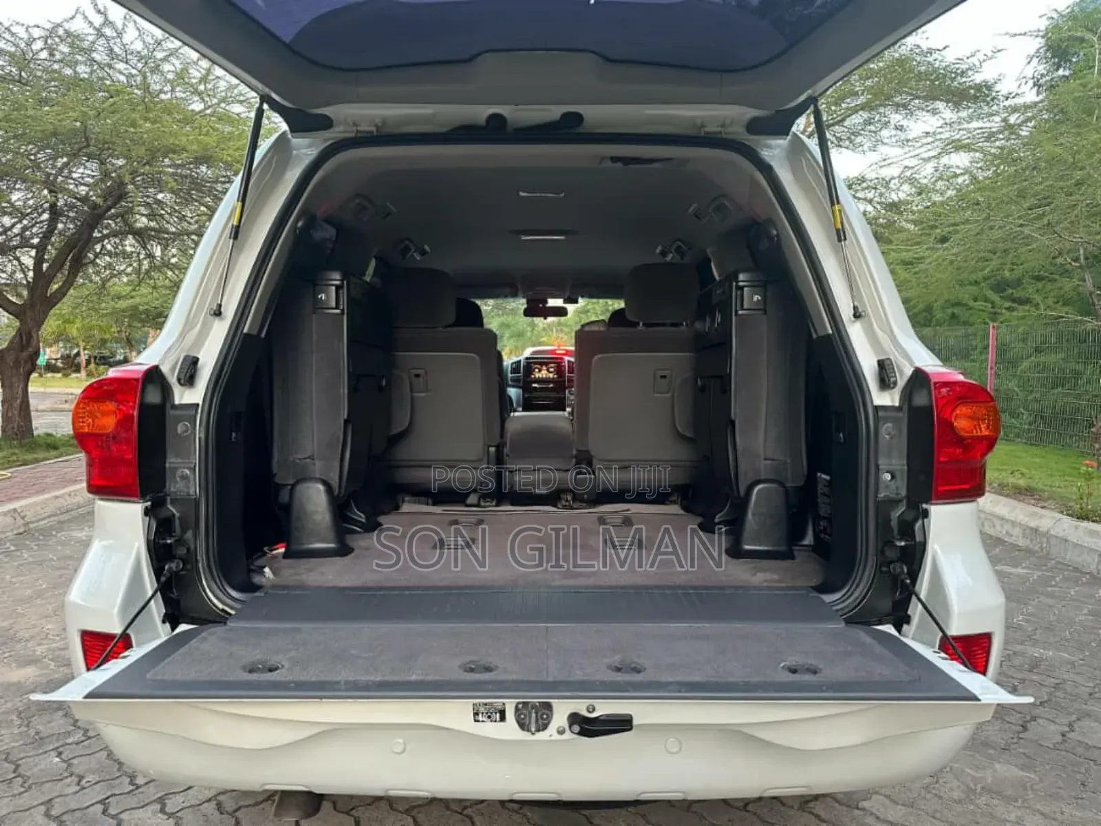 Toyota Land Cruiser 2014 Pearl